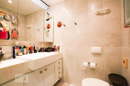 Apartamento à venda com 141m², 3 quartos e 2 vagasBanheiro Quarto 3/Suíte