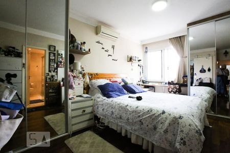 Apartamento à venda com 141m², 3 quartos e 2 vagasQuarto 3/Suíte