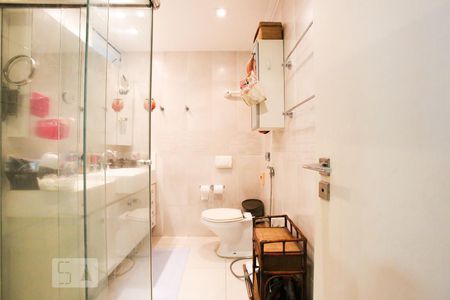 Apartamento à venda com 141m², 3 quartos e 2 vagasBanheiro Quarto 3/Suíte