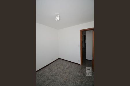 Apartamento à venda com 110m², 3 quartos e 1 vagaQuarto 2