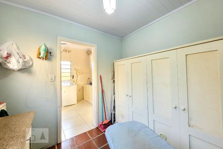 Casa à venda com 490m², 4 quartos e 4 vagas Casa à venda com 490m², 4 quartos e 4 vagasQuarto de Serviço