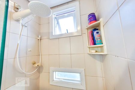 Casa à venda com 490m², 4 quartos e 4 vagas Casa à venda com 490m², 4 quartos e 4 vagassuíte 2