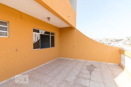 Casa à venda com 160m², 4 quartos e 2 vagasTerraço