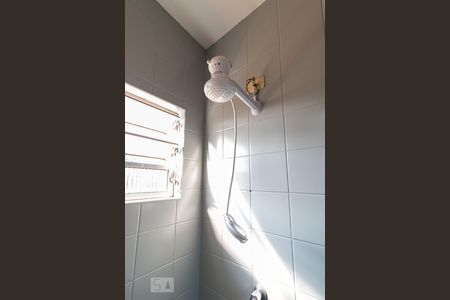 Casa à venda com 160m², 4 quartos e 2 vagasBanheiro social - chuveiro