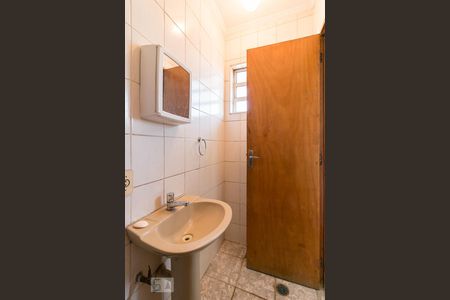 Casa à venda com 160m², 4 quartos e 2 vagasBanheiro de serviço