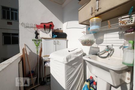 Apartamento à venda com 75m², 3 quartos e sem vagaÁrea de Serviço