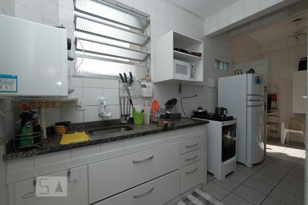 Apartamento à venda com 75m², 3 quartos e sem vagaCozinha