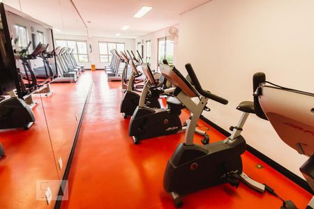 Apartamento à venda com 70m², 2 quartos e 1 vaga Apartamento à venda com 70m², 2 quartos e 1 vagaAcademia