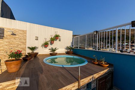 Apartamento à venda com 140m², 2 quartos e 1 vagaÁrea comum - Piscina