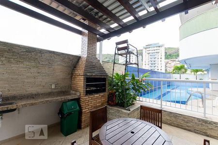 Apartamento à venda com 140m², 2 quartos e 1 vagaÁrea comum - Churrasqueira