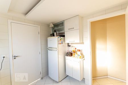 Apartamento à venda com 140m², 2 quartos e 1 vagaCozinha 