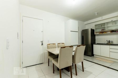 Sala  de apartamento à venda com 2 quartos, 42m² em Vila Nhocuné, São Paulo