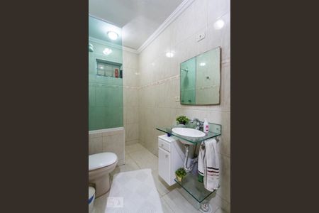 Casa à venda com 146m², 3 quartos e 2 vagas Casa à venda com 146m², 3 quartos e 2 vagasBanheiro