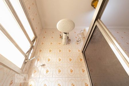 Casa à venda com 130m², 5 quartos e 4 vagas Casa à venda com 130m², 5 quartos e 4 vagasBanheiro da Suíte 3 - Chuveiro elétrico