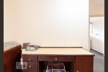 Casa à venda com 130m², 5 quartos e 4 vagas Casa à venda com 130m², 5 quartos e 4 vagasSuíte 3