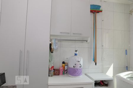 Casa à venda com 244m², 4 quartos e 4 vagasDespensa