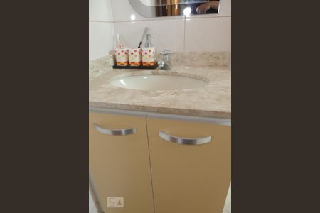 Casa à venda com 244m², 4 quartos e 4 vagasBanheiro do Quarto 3