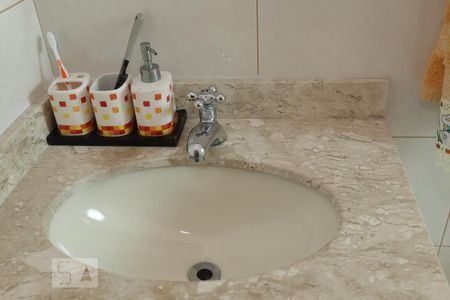 Casa à venda com 244m², 4 quartos e 4 vagasBanheiro do Quarto 3