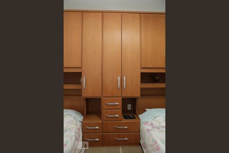 Casa à venda com 244m², 4 quartos e 4 vagasQuarto 4