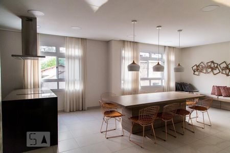 Apartamento para alugar com 36m², 1 quarto e sem vaga Apartamento para alugar com 36m², 1 quarto e sem vagaÁrea comum - Salão de festas