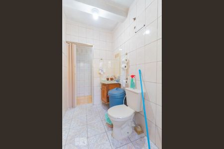 Casa à venda com 300m², 3 quartos e 1 vagaBanheiro 2