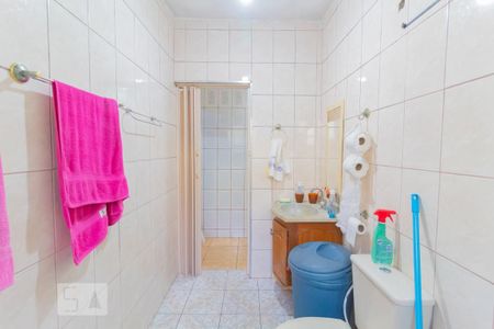 Casa à venda com 300m², 3 quartos e 1 vagaBanheiro 2