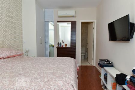 Casa à venda com 190m², 3 quartos e 2 vagas Casa à venda com 190m², 3 quartos e 2 vagasSuíte 2