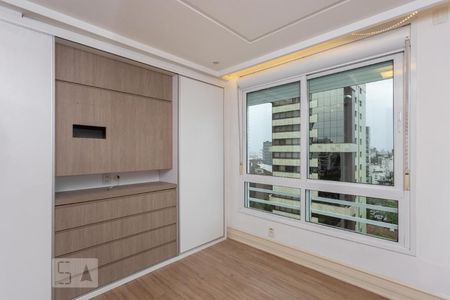 Apartamento à venda com 106m², 2 quartos e 2 vagas Apartamento à venda com 106m², 2 quartos e 2 vagasQuarto