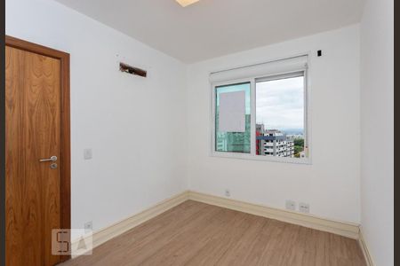 Apartamento à venda com 106m², 2 quartos e 2 vagas Apartamento à venda com 106m², 2 quartos e 2 vagasQuarto
