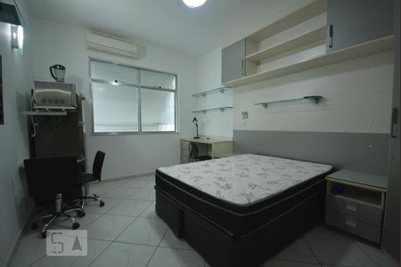 Sala/Quarto de kitnet/studio para alugar com 1 quarto, 27m² em Flamengo, Rio de Janeiro