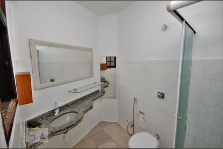 Banheiro Social de apartamento para alugar com 1 quarto, 70m² em Santa Teresa, Rio de Janeiro