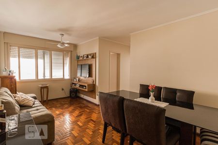 Sala de apartamento à venda com 2 quartos, 70m² em Petrópolis, Porto Alegre