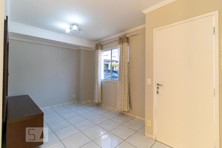 Sala de casa de condomínio à venda com 2 quartos, 100m² em Parque Imperador, Campinas