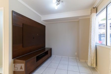 Sala de casa de condomínio à venda com 2 quartos, 100m² em Parque Imperador, Campinas
