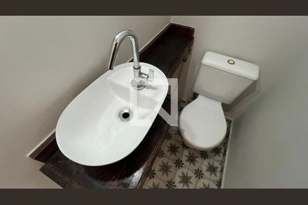 Lavabo de casa de condomínio para alugar com 3 quartos, 100m² em Parque Imperador, Campinas