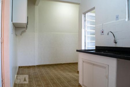Apartamento à venda com 104m², 3 quartos e sem vaga Apartamento à venda com 104m², 3 quartos e sem vagaCozinha