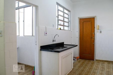 Apartamento à venda com 104m², 3 quartos e sem vaga Apartamento à venda com 104m², 3 quartos e sem vagaCozinha