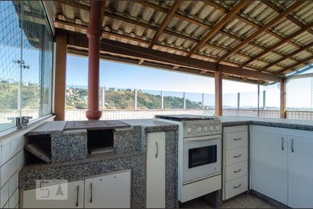 Apartamento à venda com 230m², 3 quartos e 2 vagas Apartamento à venda com 230m², 3 quartos e 2 vagasCobertura