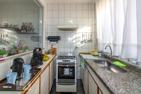 Casa à venda com 180m², 3 quartos e 2 vagasCozinha Edícula