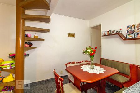 Casa à venda com 180m², 3 quartos e 2 vagasCozinha Edícula