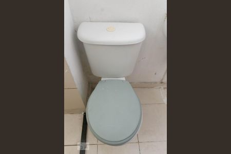 Apartamento para alugar com 47m², 2 quartos e sem vagaDetalhe banheiro