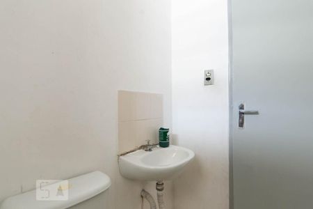 Apartamento para alugar com 47m², 2 quartos e sem vagaBanheiro