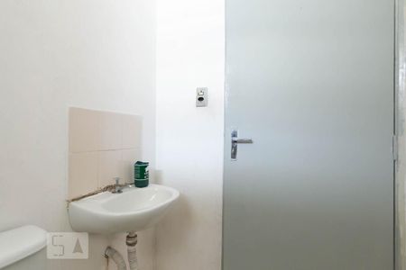 Apartamento para alugar com 47m², 2 quartos e sem vagaBanheiro