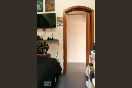 Casa à venda com 177m², 4 quartos e 2 vagas Casa à venda com 177m², 4 quartos e 2 vagasQuarto 1