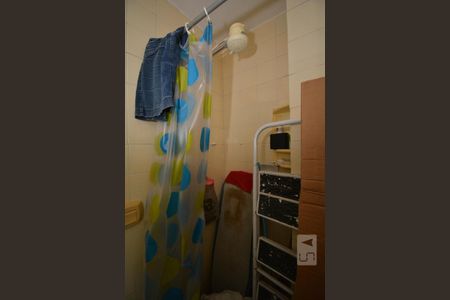 Apartamento à venda com 85m², 3 quartos e 2 vagasBanheiro de Serviço