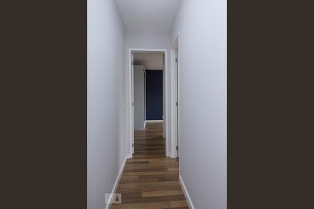 Corredor de apartamento para alugar com 2 quartos, 68m² em Água Branca, São Paulo