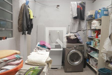 Casa à venda com 254m², 4 quartos e 1 vagaÁrea de Serviço parte 02