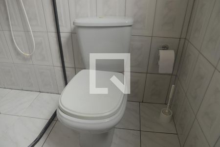 Casa à venda com 254m², 4 quartos e 1 vagaBanheiro 1  Parte 02