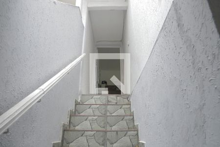 Casa à venda com 254m², 4 quartos e 1 vagaEscadas Parte 02