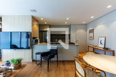 Sala de apartamento à venda com 2 quartos, 81m² em Vila Olímpia, São Paulo